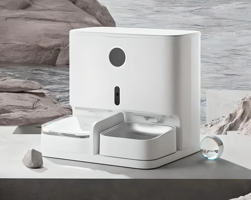 automatic pet feeder